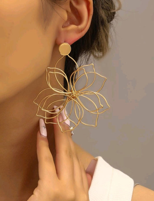 Flower wrapped Earrings